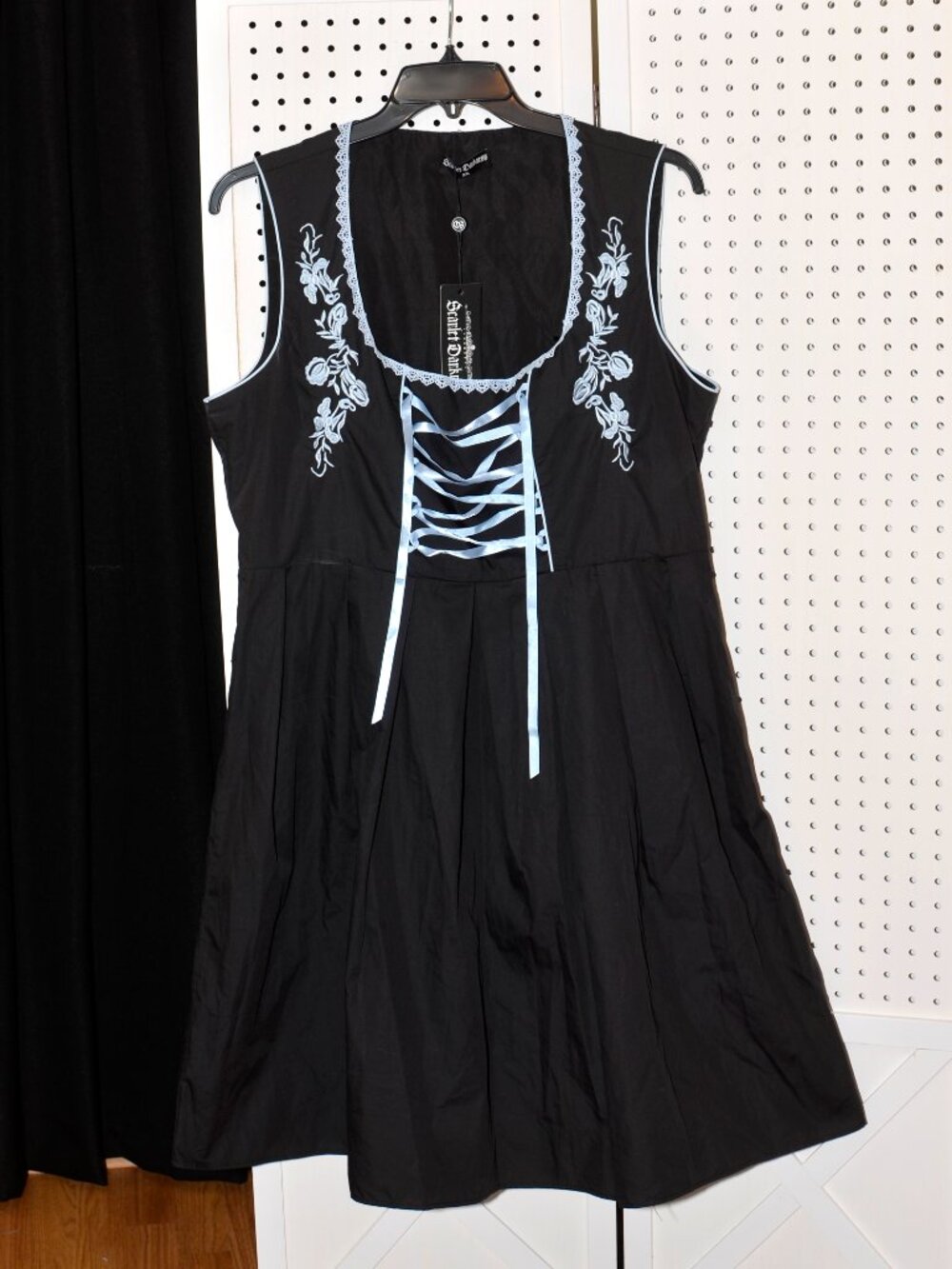 Plus Size 2XL Scarlet Darkness Navy German Dirndl Dress Lace Up Floral Blue NWT